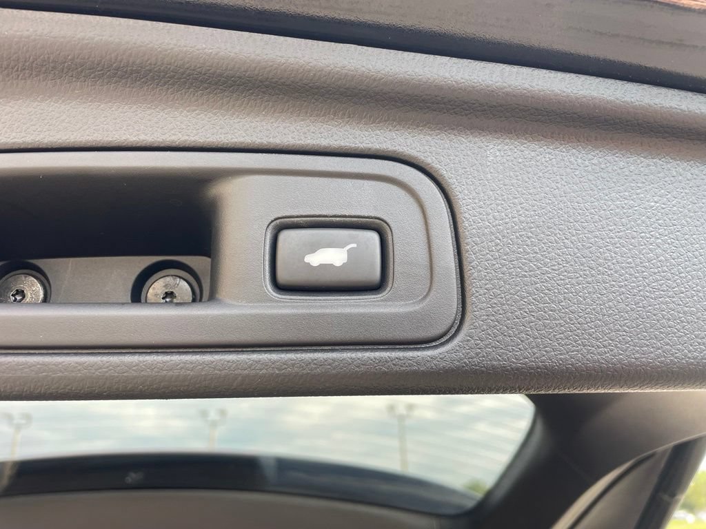 Used 2020 Honda Pilot Black Edition image 16