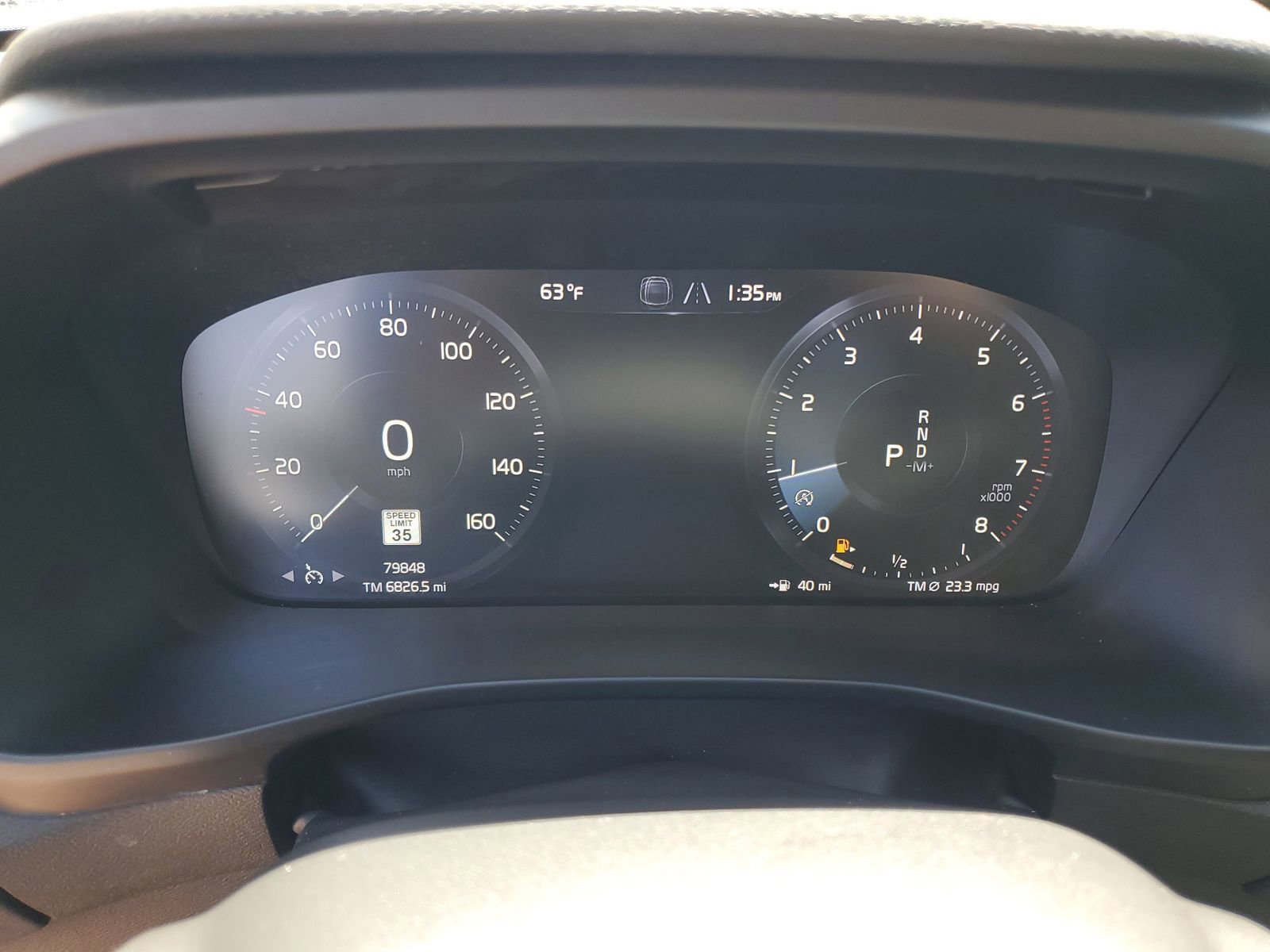 Used 2022 Volvo XC40 T5 Momentum image 14