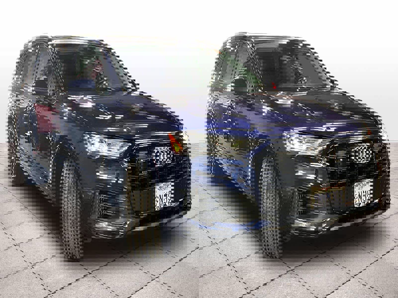 Certified 2023 Audi Q7 3.0T Premium Plus w/ Premium Plus Package image 2