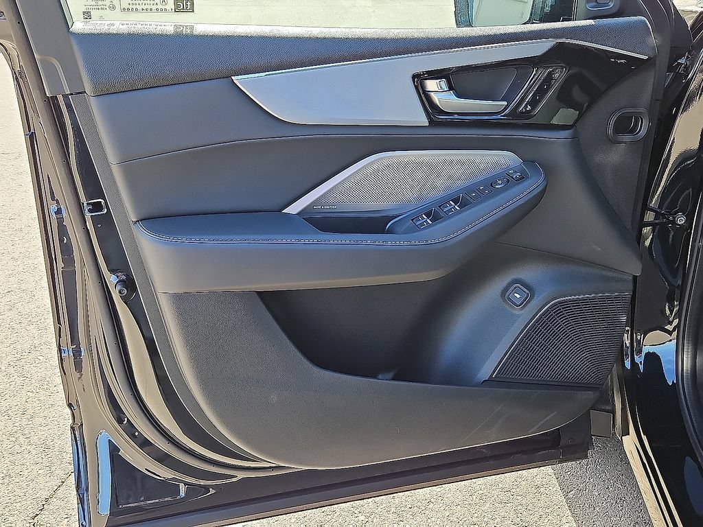 New 2026 Acura MDX FWD w/ Technology Package image 17