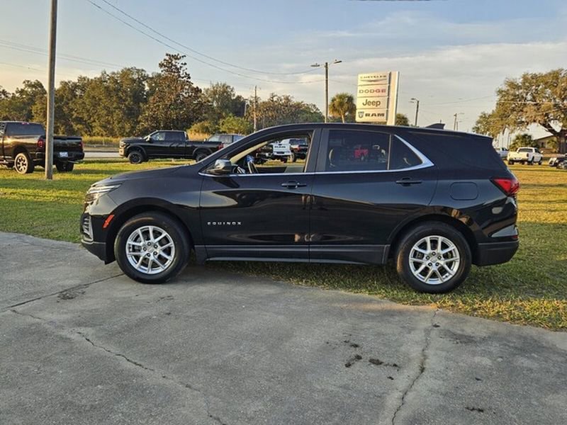 Used 2022 Chevrolet Equinox LT image 3
