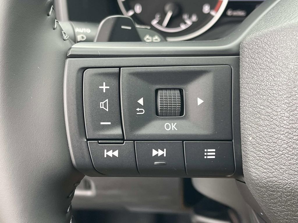New 2026 Nissan Rogue SV w/ Cold Weather Package AWD/4WD image 29