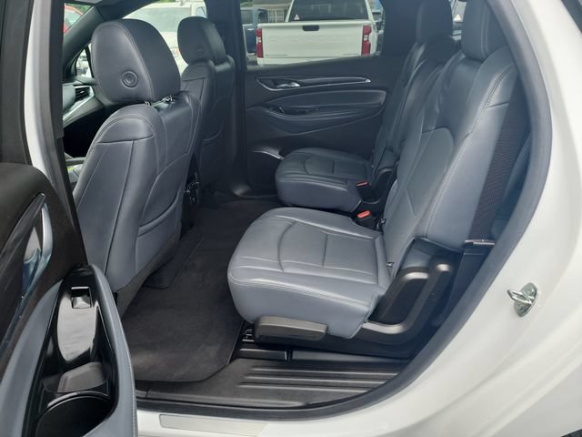 Used 2023 Buick Enclave Essence FWD image 31
