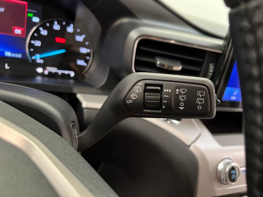 Used 2024 Ford Explorer XLT w/ Equipment Group 202A image 48