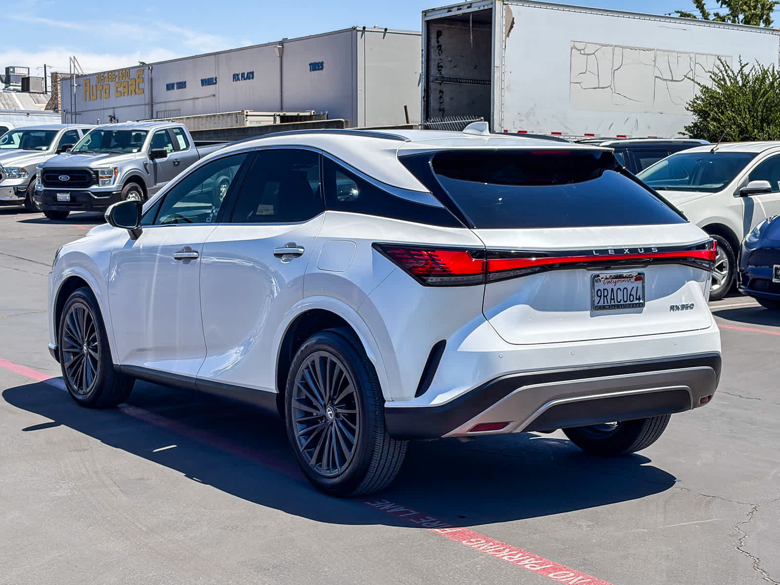Certified 2024 Lexus RX 350 Premium w/ Convenience Package FWD image 3