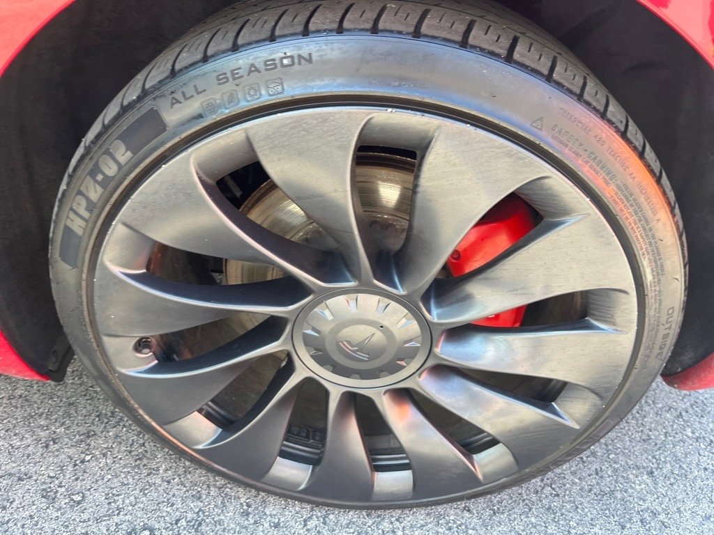 Used 2023 Tesla Model 3 Performance image 10