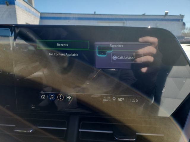 New 2026 Chevrolet Trax RS w/ Sunroof Package image 24