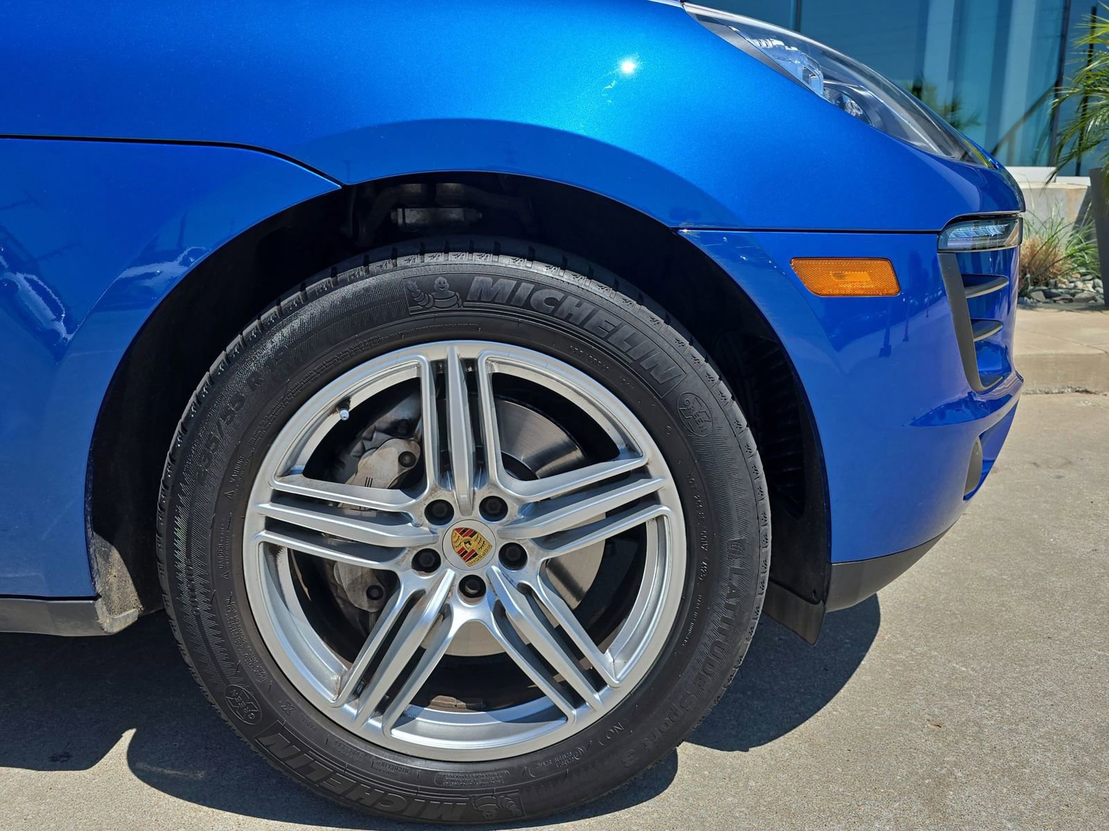 Used 2018 Porsche Macan S AWD/4WD image 11