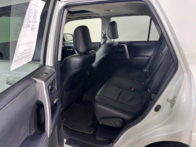 Used 2022 Toyota 4Runner Limited AWD/4WD image 17