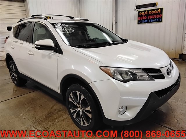 Used 2015 Toyota RAV4 Limited w/ Technology Package AWD/4WD image 4
