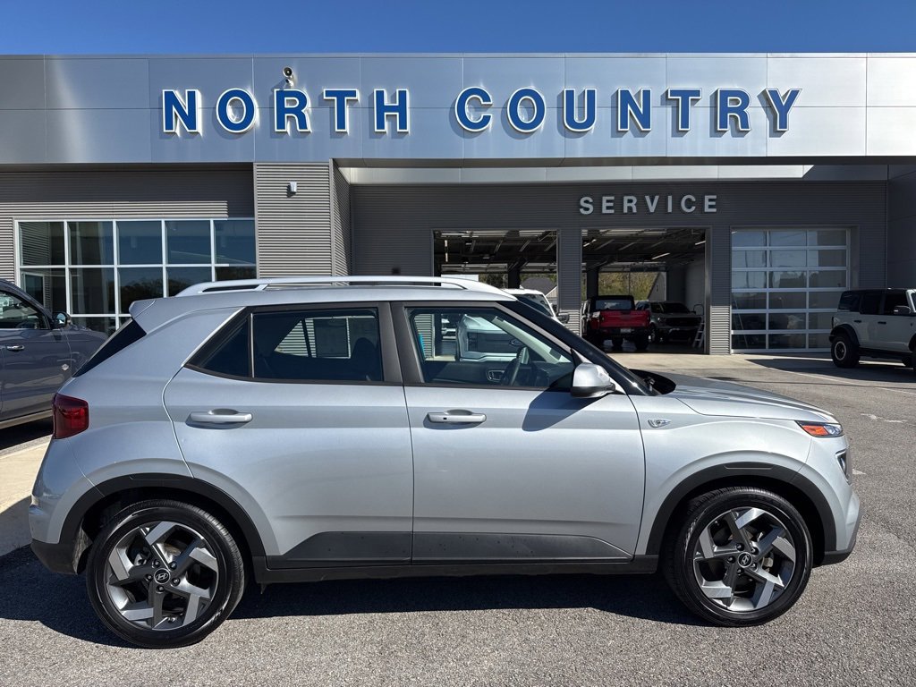 Used 2021 Hyundai Venue SEL w/ Premium Package