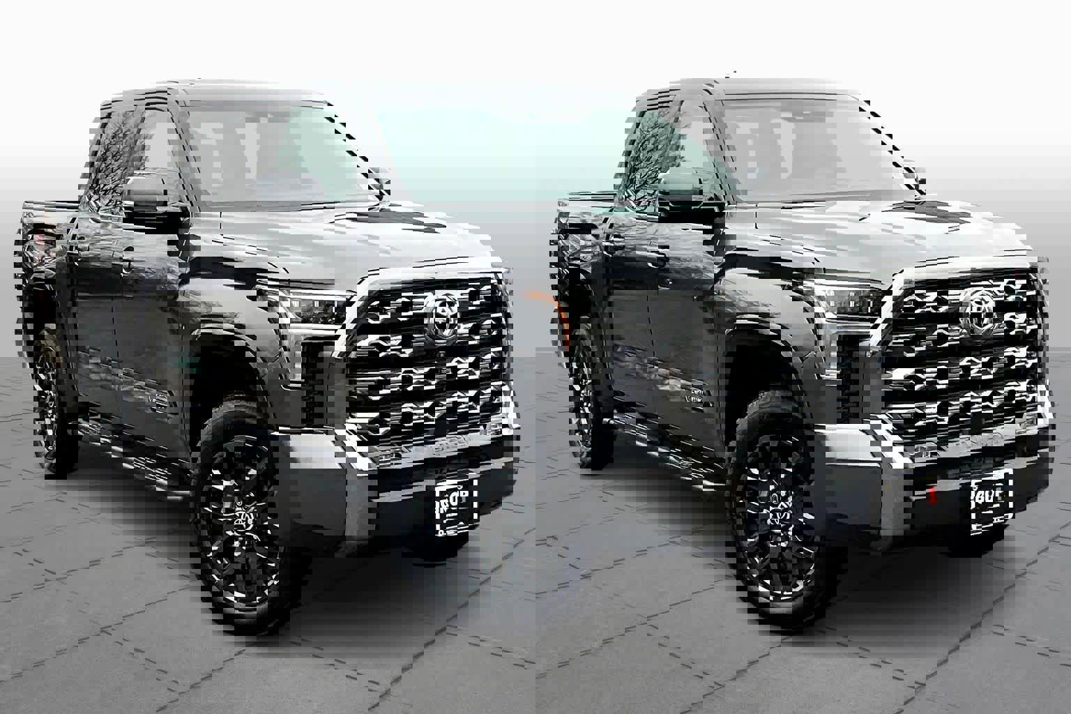 Used 2023 Toyota Tundra Platinum image 3