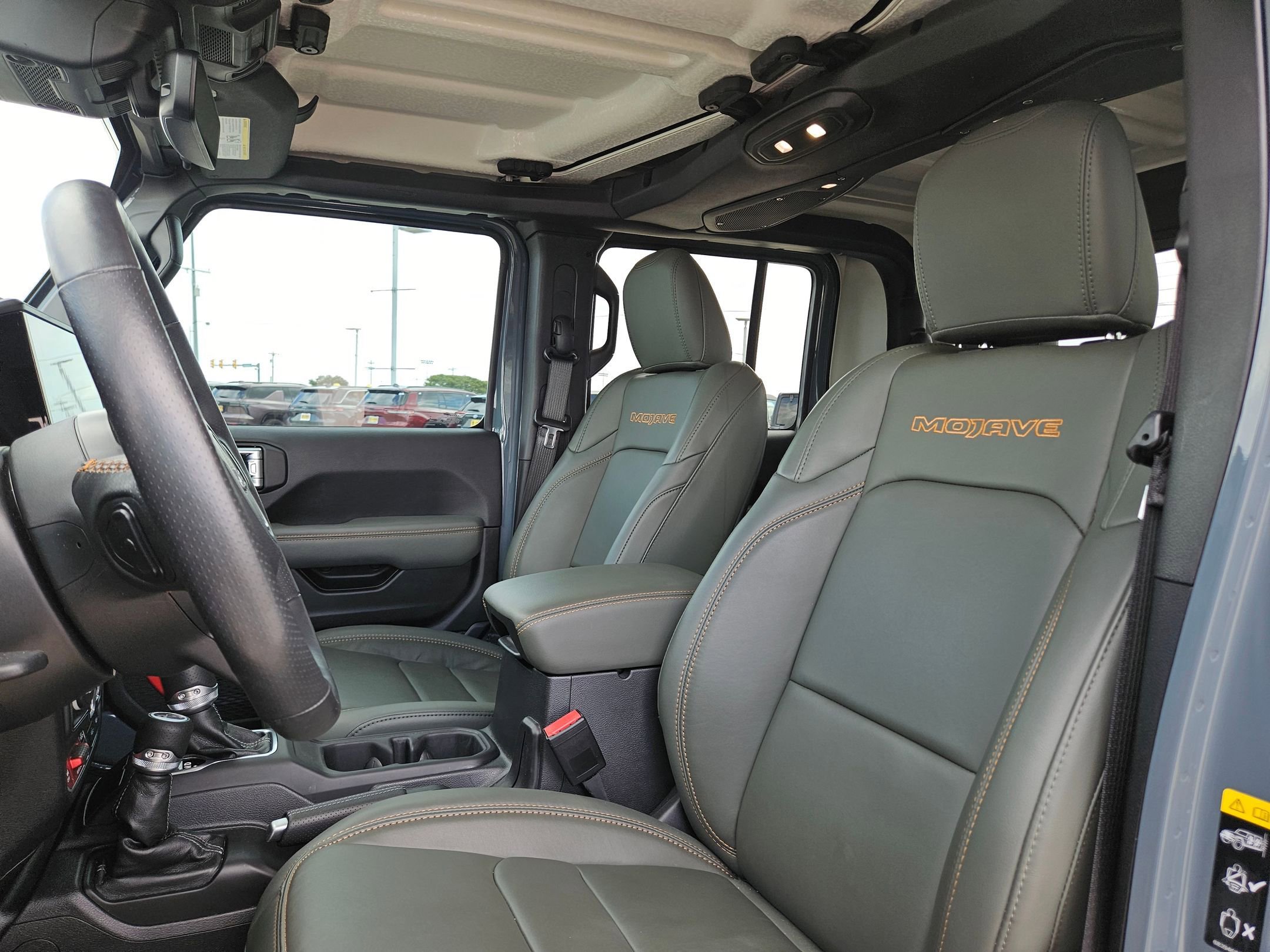 Certified 2024 Jeep Gladiator Mojave w/ Technology Group image 13