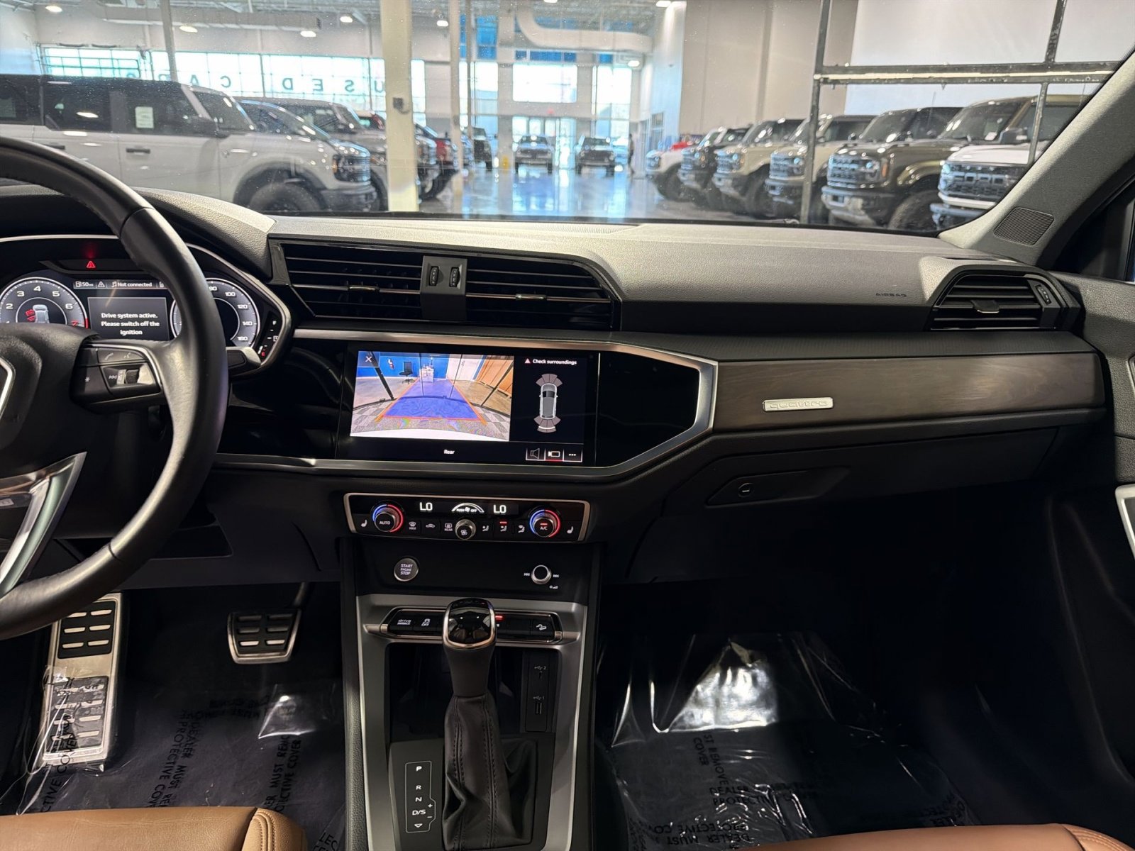 Used 2020 Audi Q3 2.0T Premium Plus image 22
