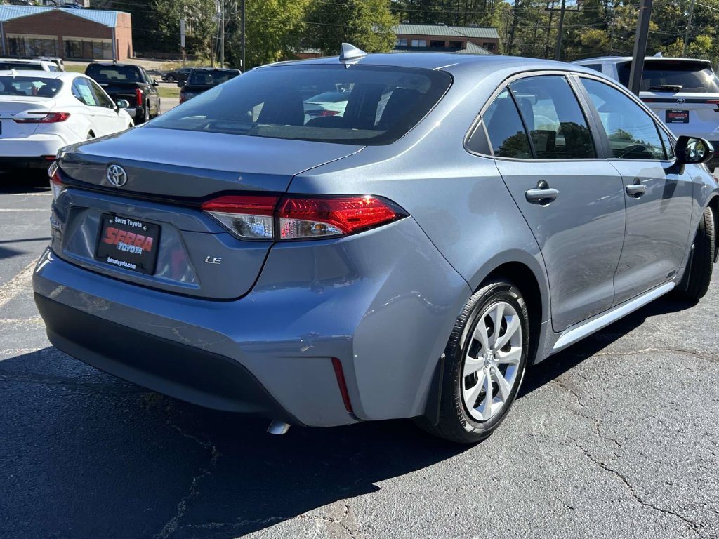 New 2027 Toyota Corolla LE FWD image 3