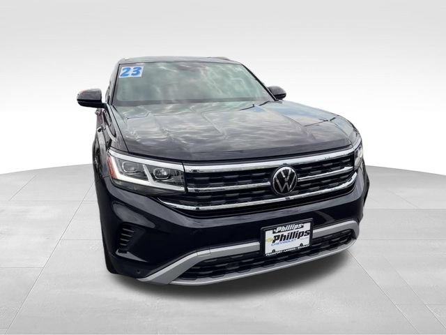 Used 2023 Volkswagen Atlas Cross Sport SE w/ Black Wheel Package AWD/4WD image 8