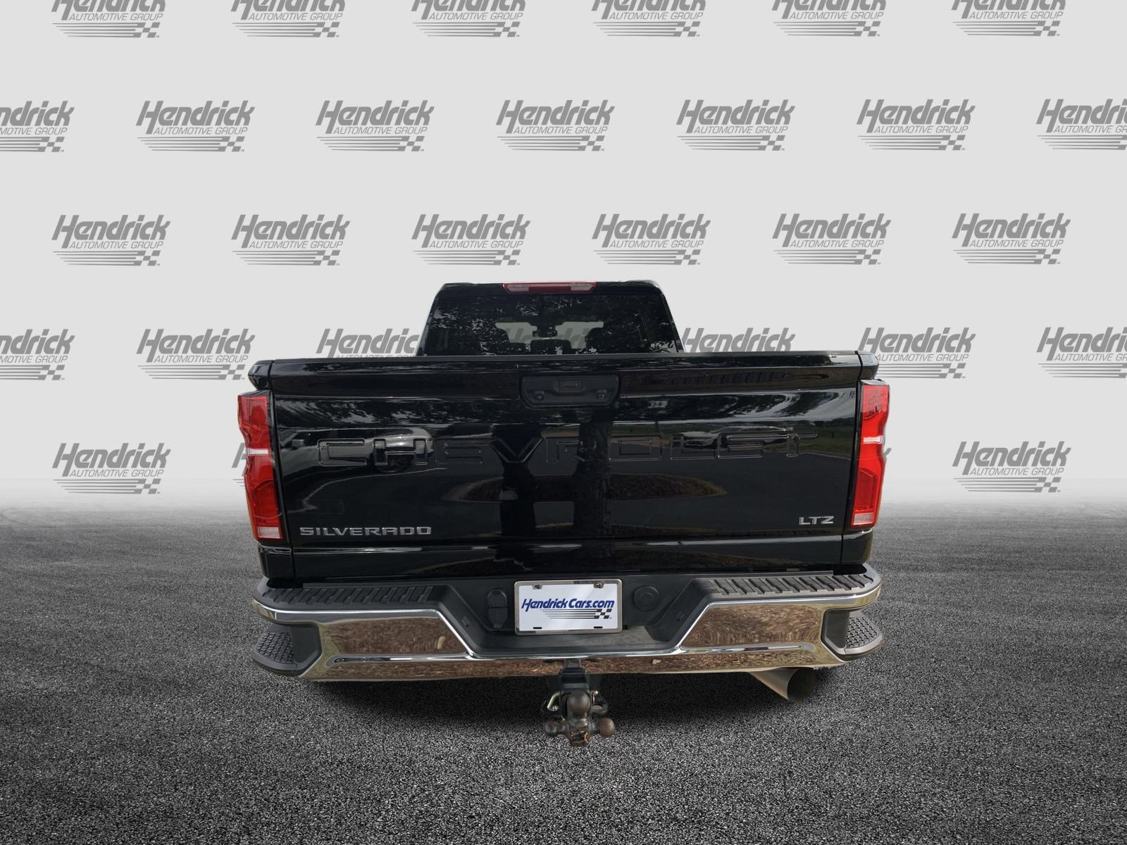 Used 2024 Chevrolet Silverado 2500 LTZ image 9