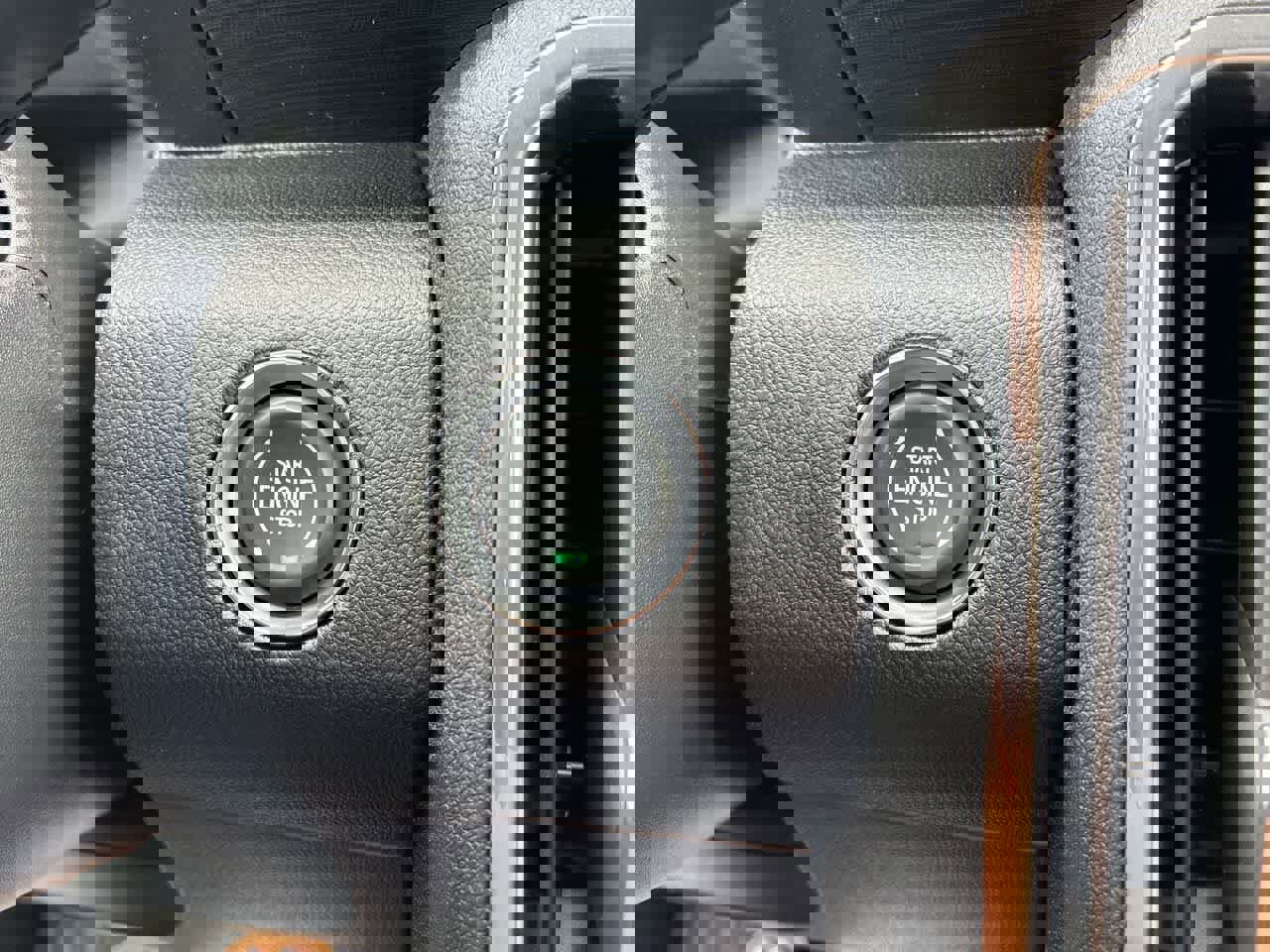 New 2026 GMC Acadia Elevation image 17