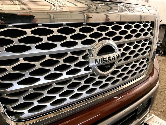 Used 2016 Nissan Titan Platinum Reserve AWD/4WD image 30