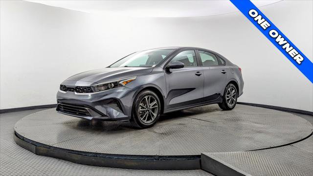 Used 2024 Kia Forte LXS FWD image 2