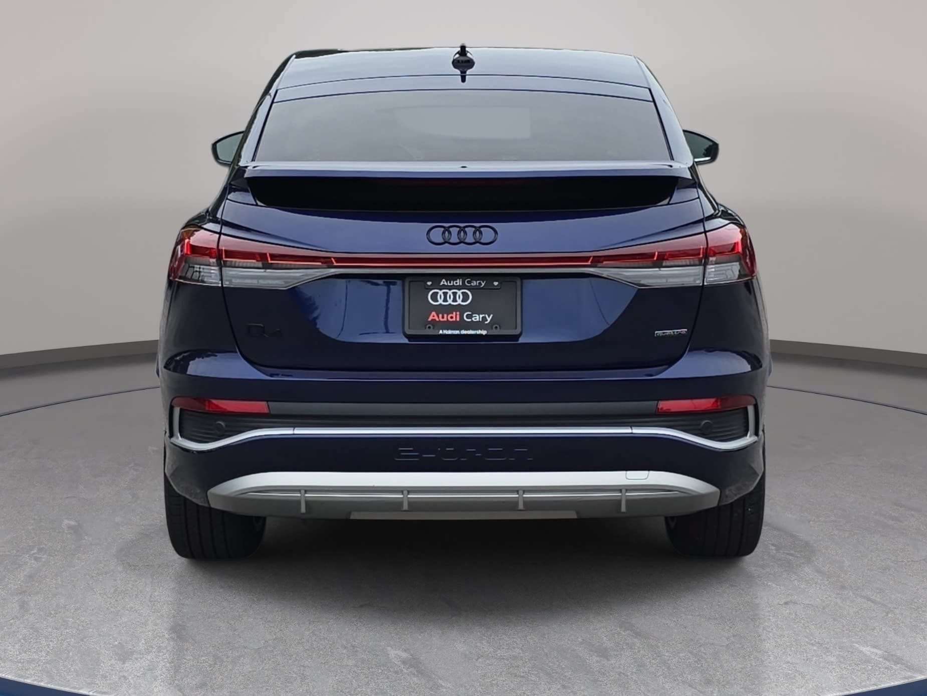 Used 2023 Audi Q4 e-tron Premium Plus AWD/4WD image 6