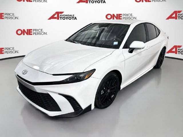 Certified 2025 Toyota Camry SE FWD image 4