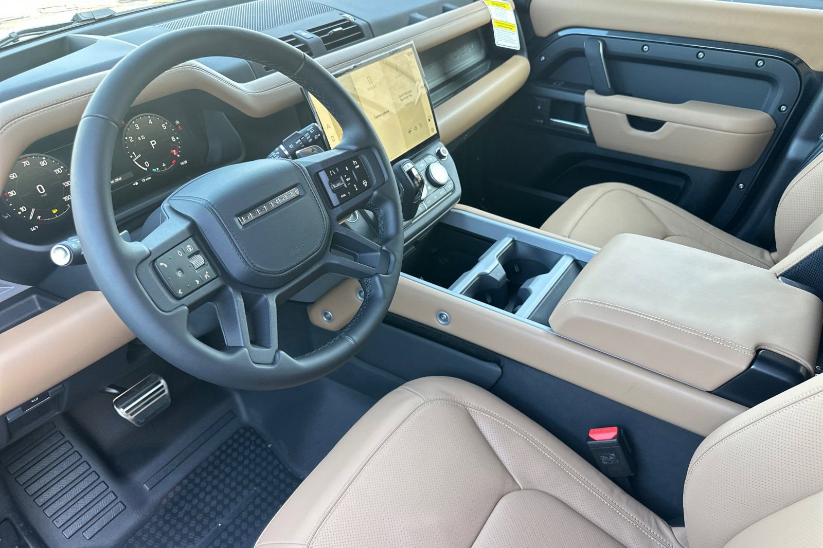 New 2026 Land Rover Defender 130 V8 image 9