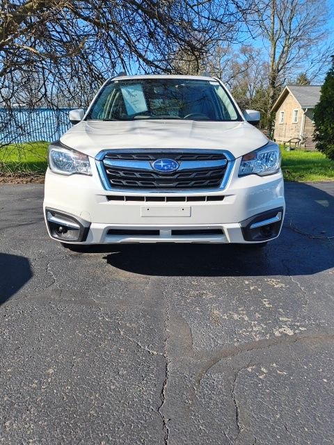 Used 2018 Subaru Forester 2.5i Premium w/ All-Weather Package image 2