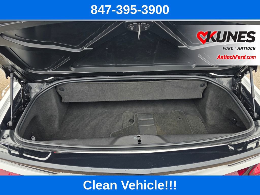 Used 2015 Chevrolet Corvette Stingray Convertible w/ 3LT Preferred Equipment Group image 29