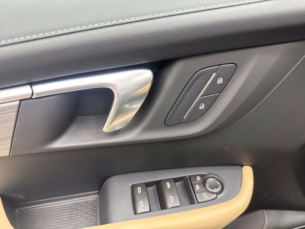 New 2027 Buick Enclave Preferred FWD image 8