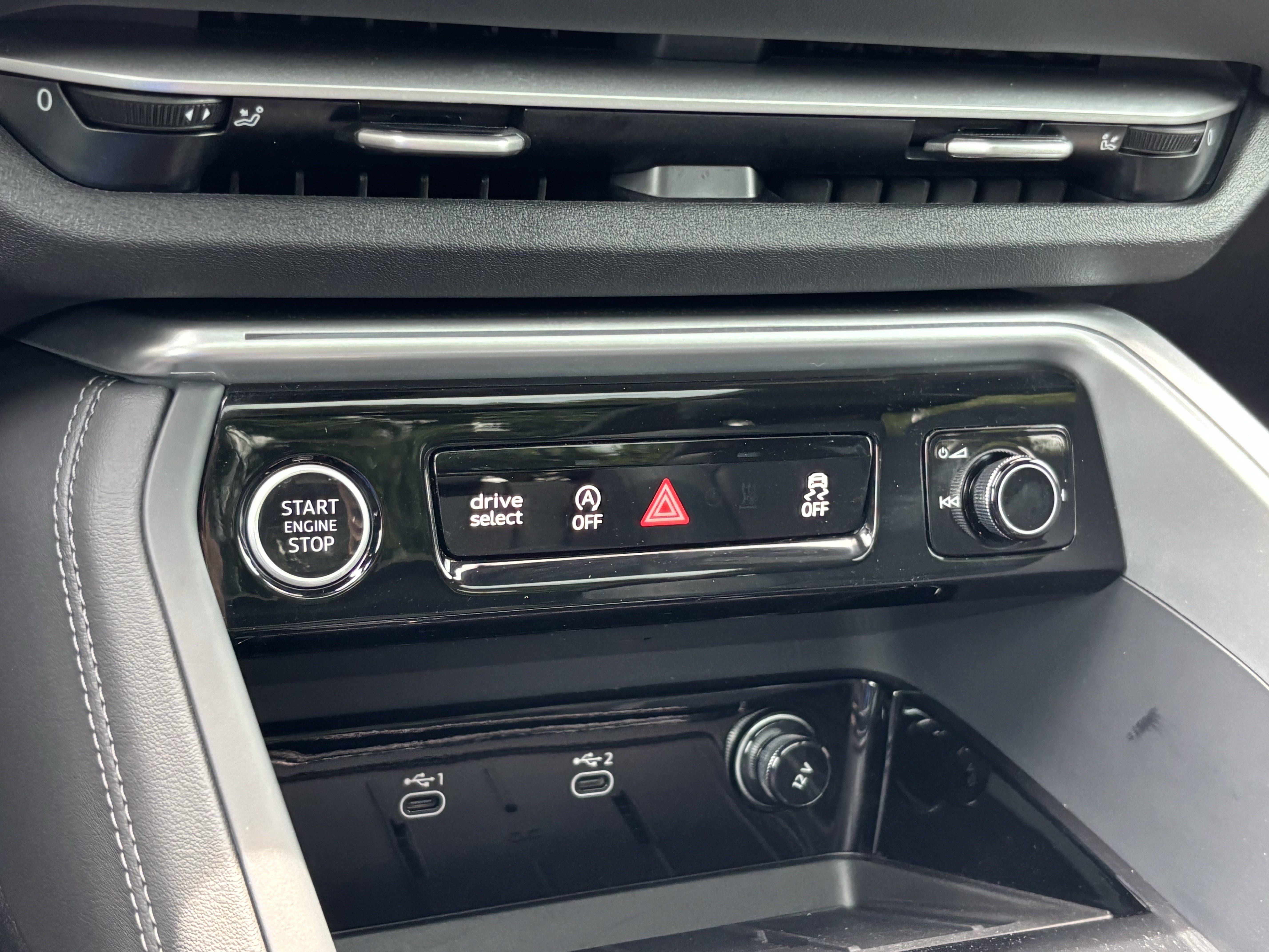 Certified 2025 Audi Q5 Premium AWD/4WD image 26