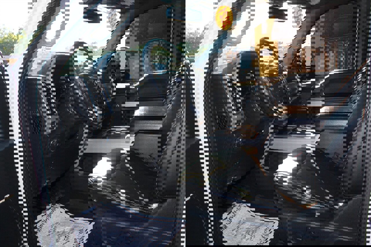 Used 2021 Ford F350 Lariat w/ Lariat Ultimate Package image 11