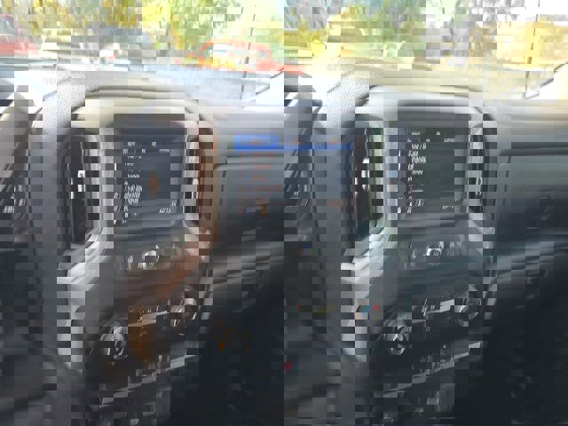 Used 2021 Chevrolet Silverado 2500 Custom w/ Gooseneck/5TH Wheel Package image 28