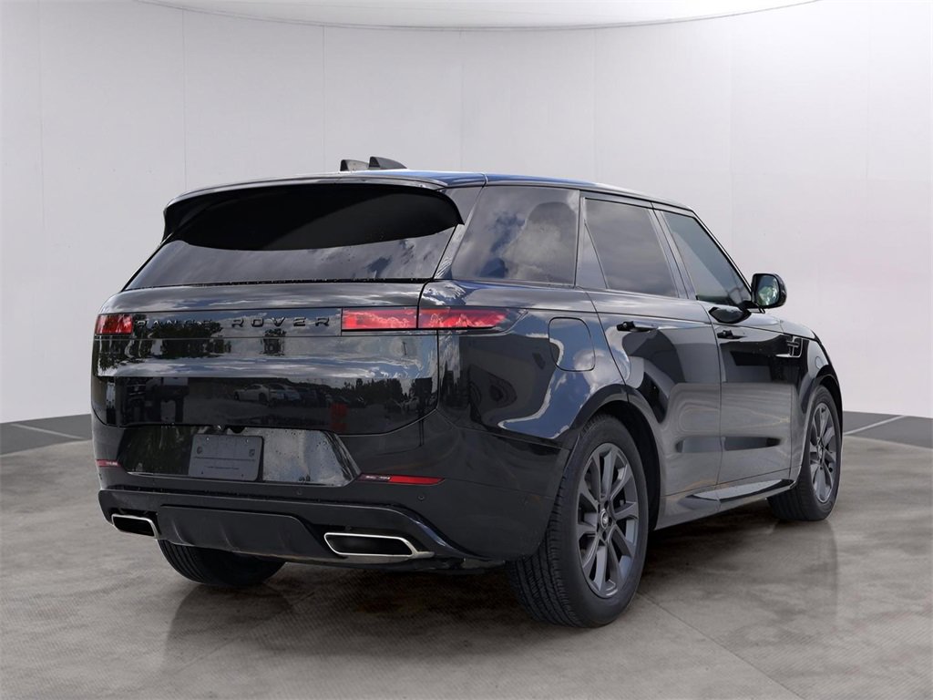 Used 2024 Land Rover Range Rover Sport Dynamic SE image 5
