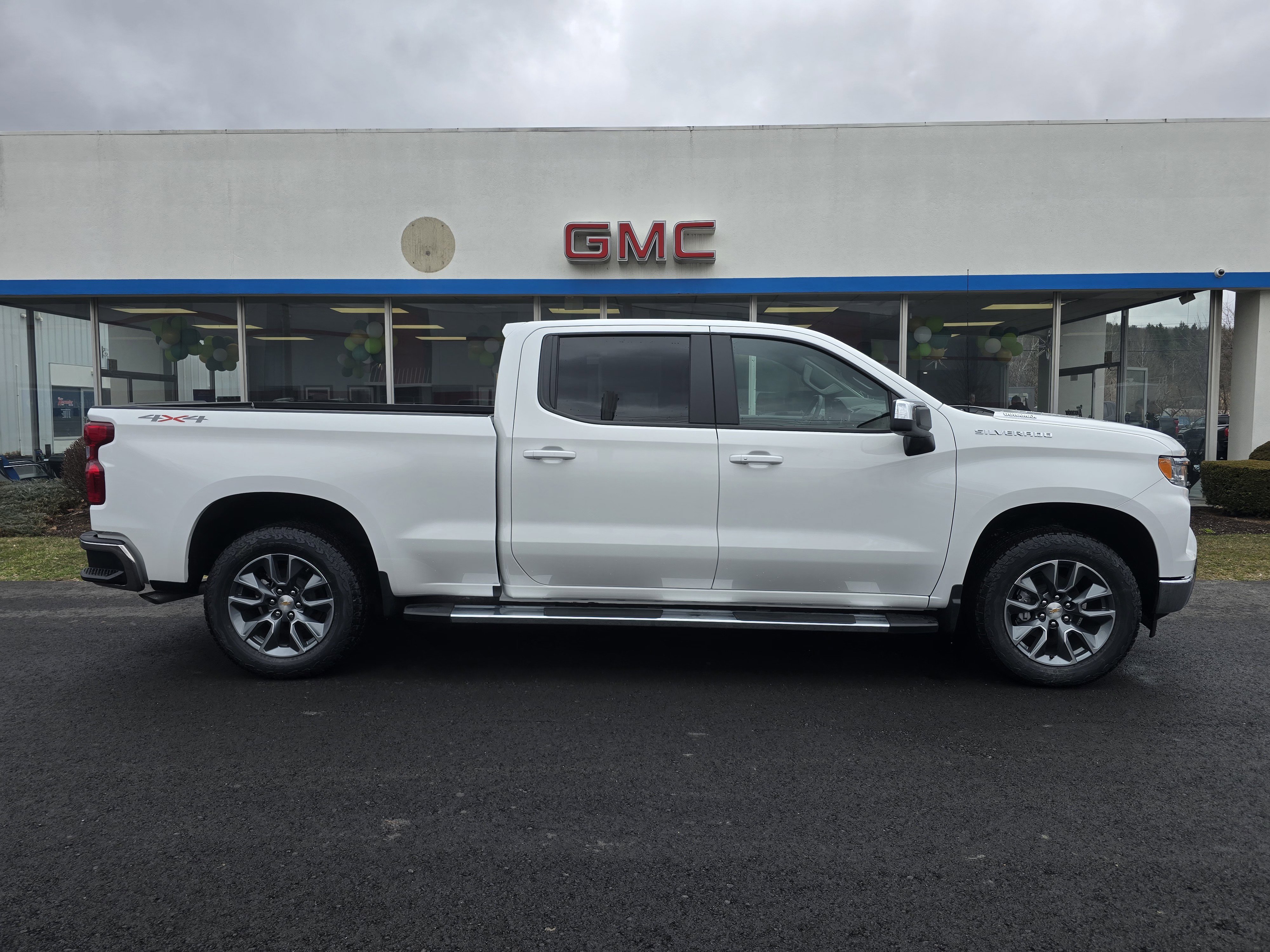 New 2026 Chevrolet Silverado 1500 LT w/ All Star Edition Plus image 2