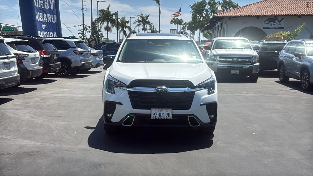Used 2026 Subaru Ascent Touring AWD/4WD image 2