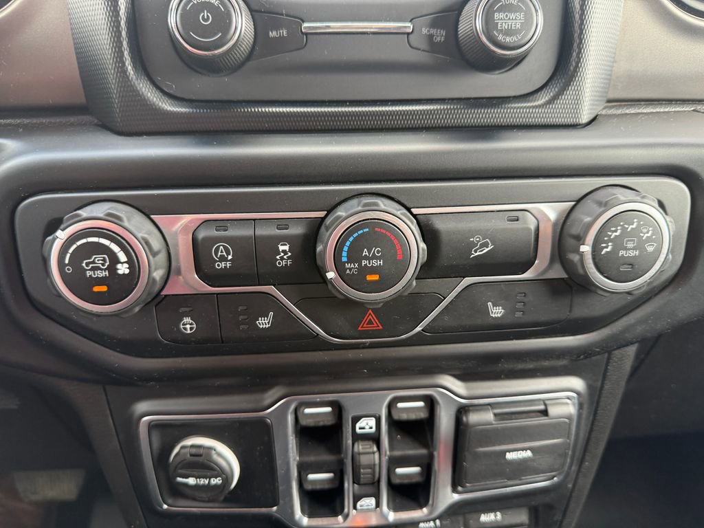 Used 2019 Jeep Wrangler Unlimited Sport S AWD/4WD image 34