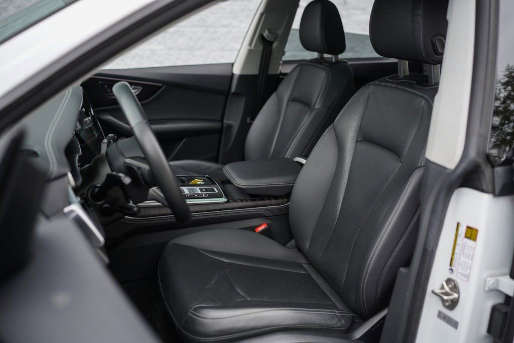 Used 2023 Audi Q8 Premium Plus w/ Premium Plus Package image 23