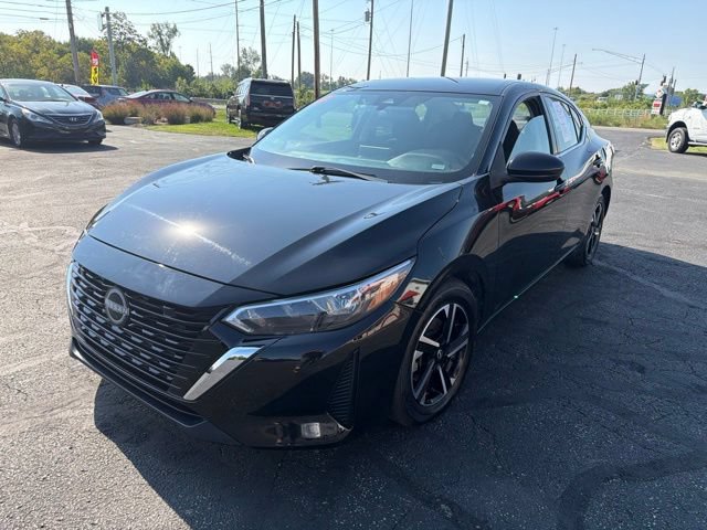 Used 2024 Nissan Sentra SV FWD image 3