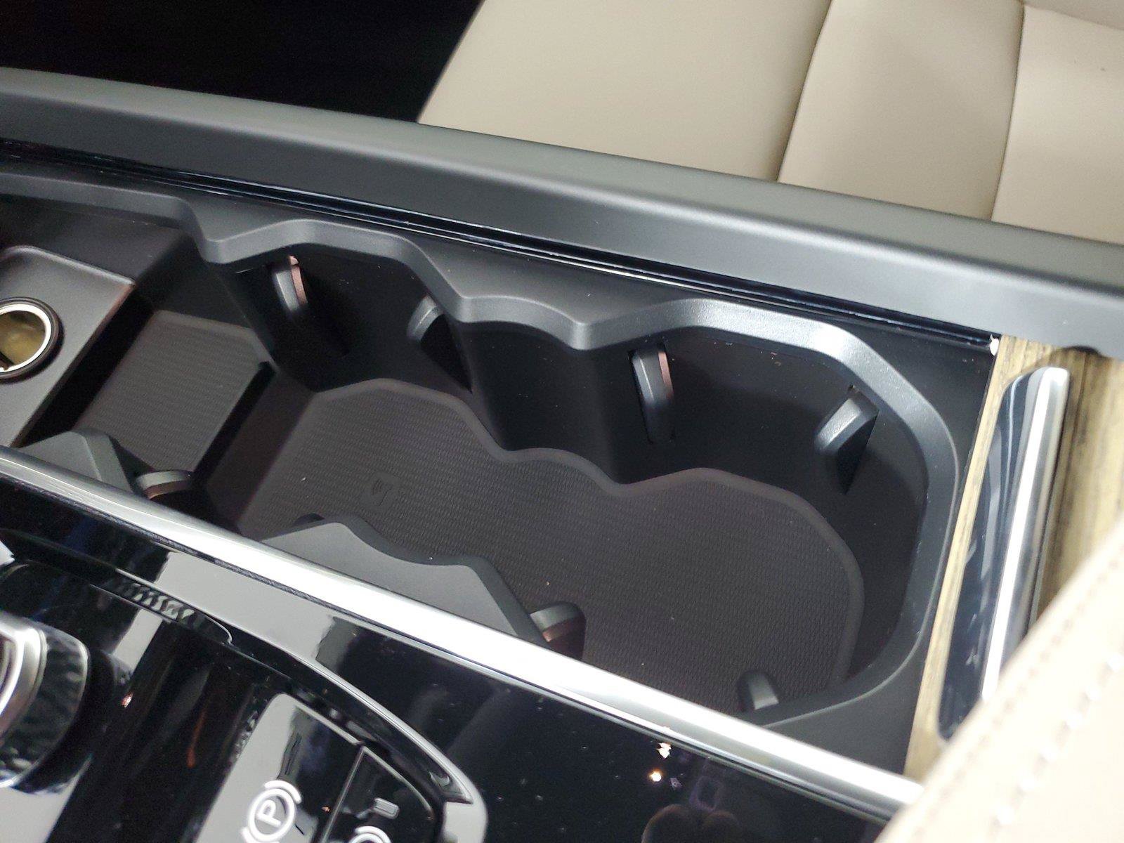New 2027 Volvo XC60 B5 Core AWD/4WD image 31