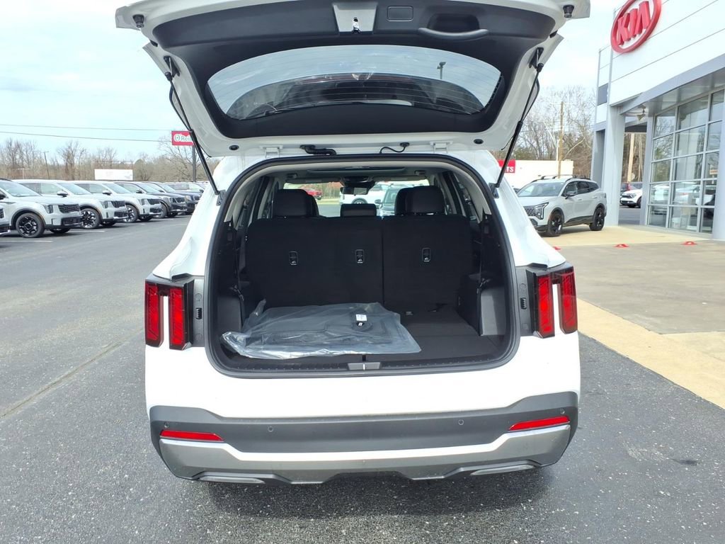 New 2026 Kia Sorento S FWD image 6