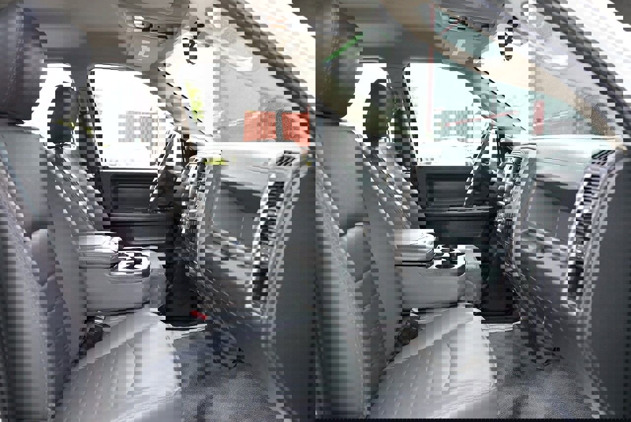 Used 2018 RAM 1500 Tradesman image 16