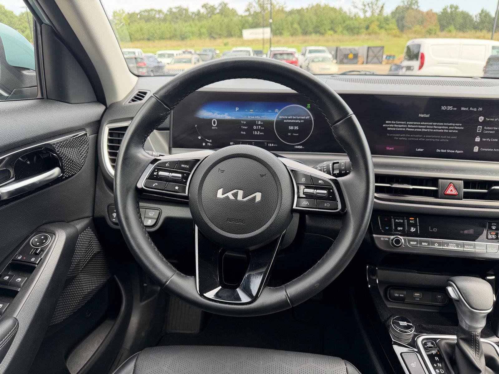 Used 2025 Kia Seltos EX w/ EX Sunroof Package AWD/4WD image 8