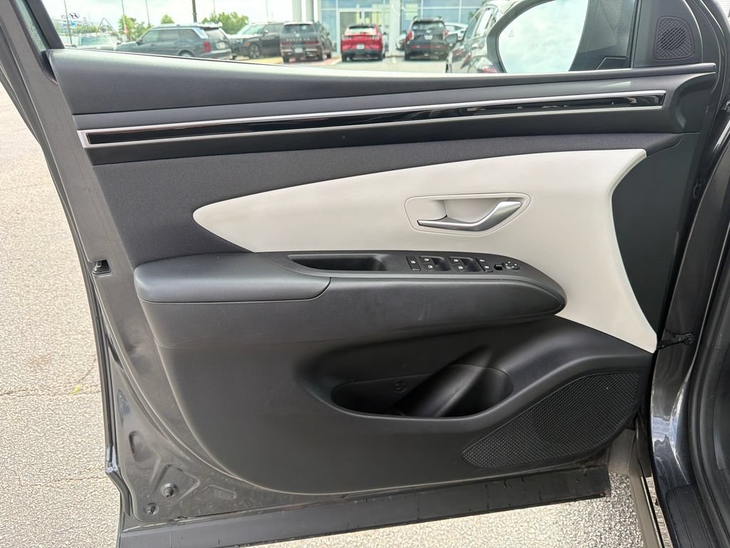 Used 2023 Hyundai Tucson SEL w/ Convenience Package FWD image 10