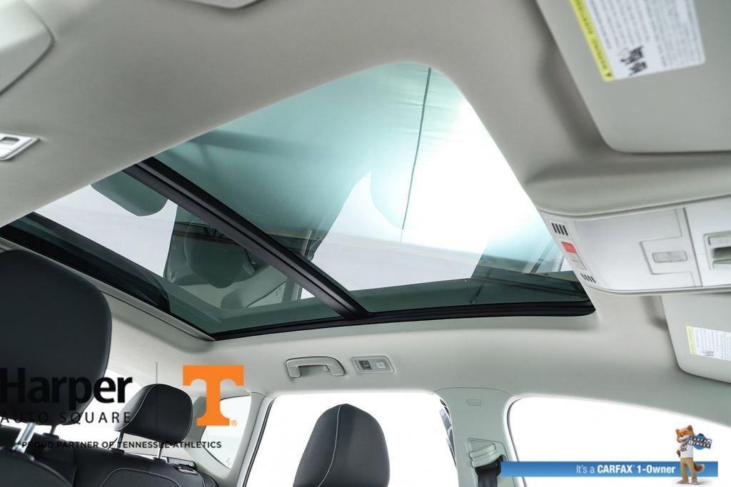 Used 2024 Volkswagen Taos SE w/ Panoramic Sunroof Package image 36