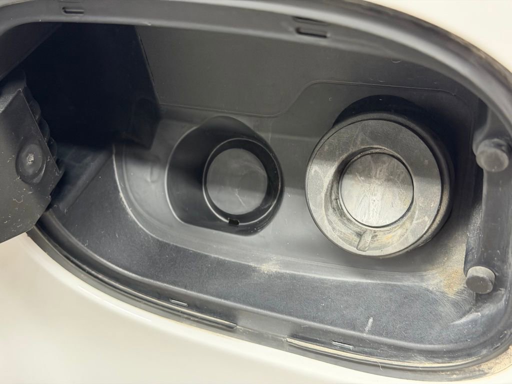 Certified 2023 GMC Sierra 1500 AT4 image 48