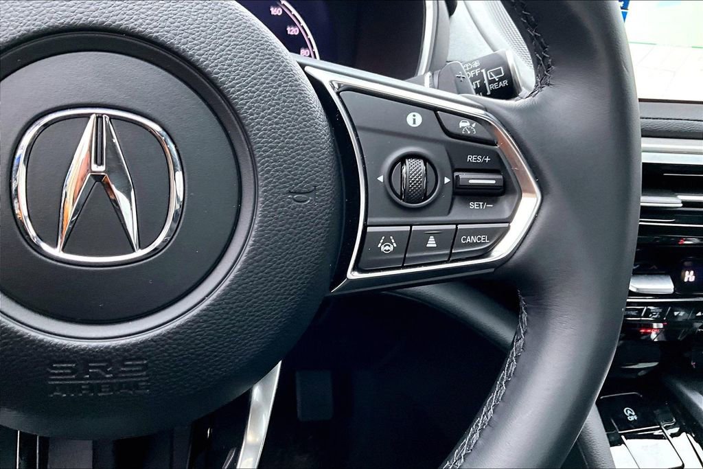 Used 2025 Acura MDX SH-AWD image 28
