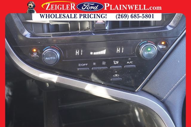 Used 2023 Toyota Camry SE image 14