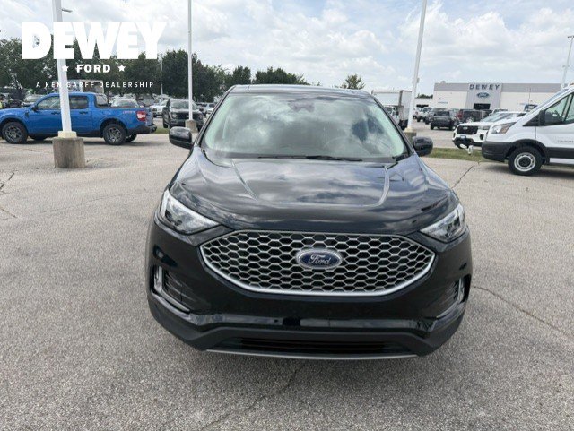 Used 2024 Ford Edge SEL w/ Convenience Package AWD/4WD image 2