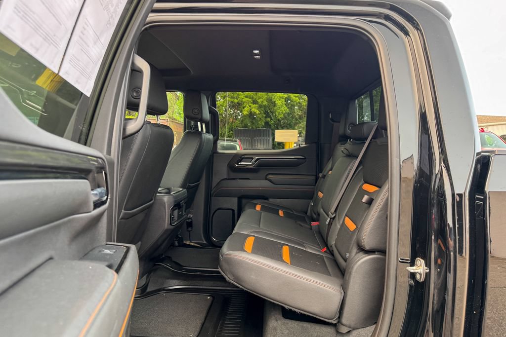 Used 2023 GMC Sierra 1500 AT4 w/ AT4 Premium Package AWD/4WD image 22